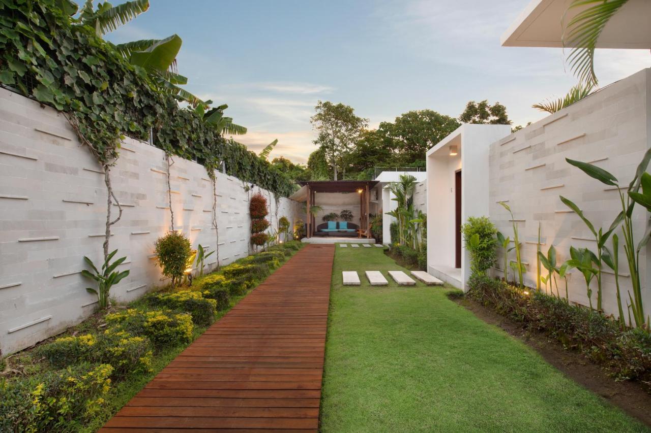 The Daha Luxury Villas Seminyak Esterno foto